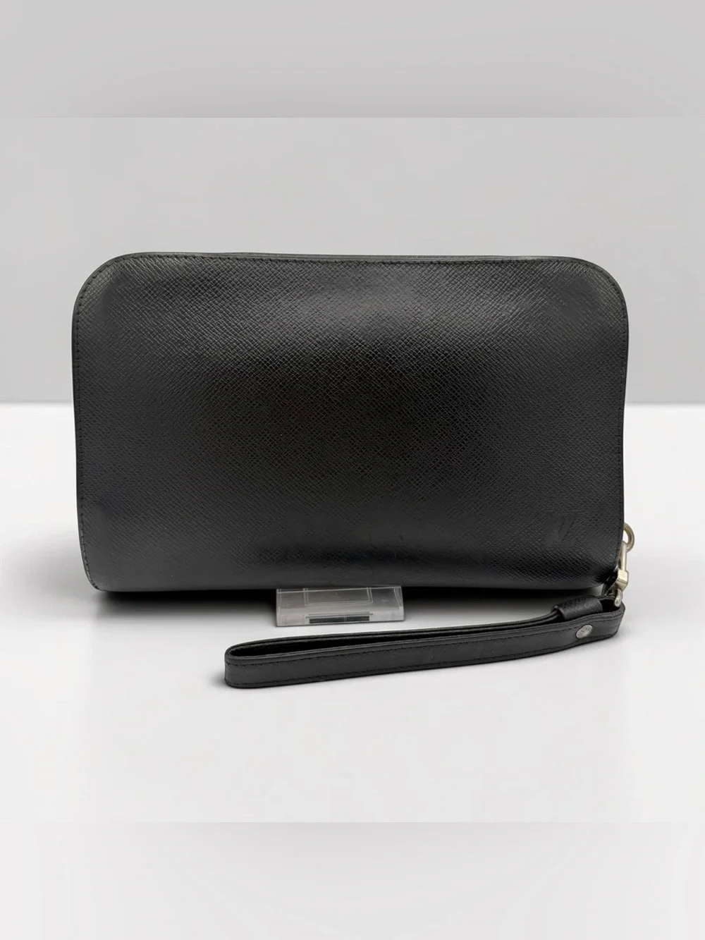 Louis Vuitton Taiga Leather Baikal Clutch Organizer Wristlet Black